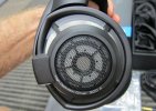 Sennheiser HD 800S 03.jpg