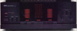 Yamaha_M-85_Front.jpg