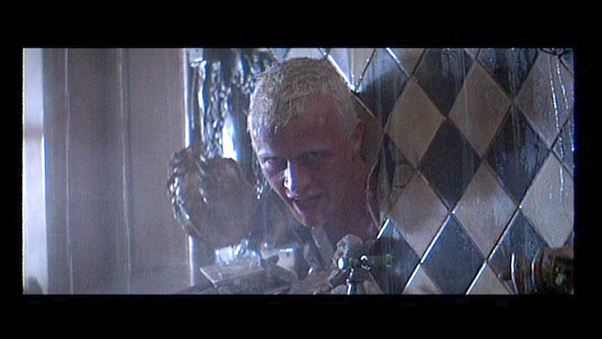 900780135-982BLR_Rutger_Hauer_011.jpg