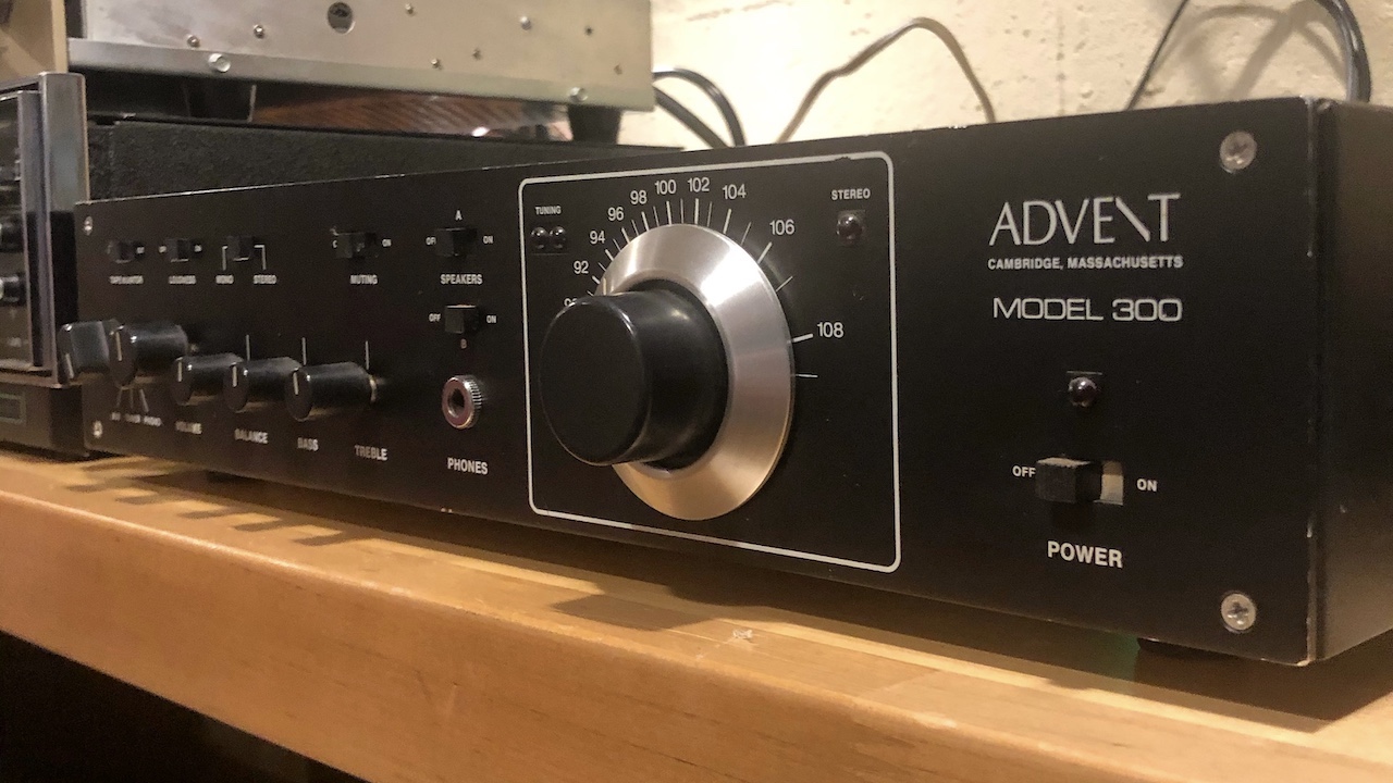 advent-model-300-stereo-receiver.jpeg