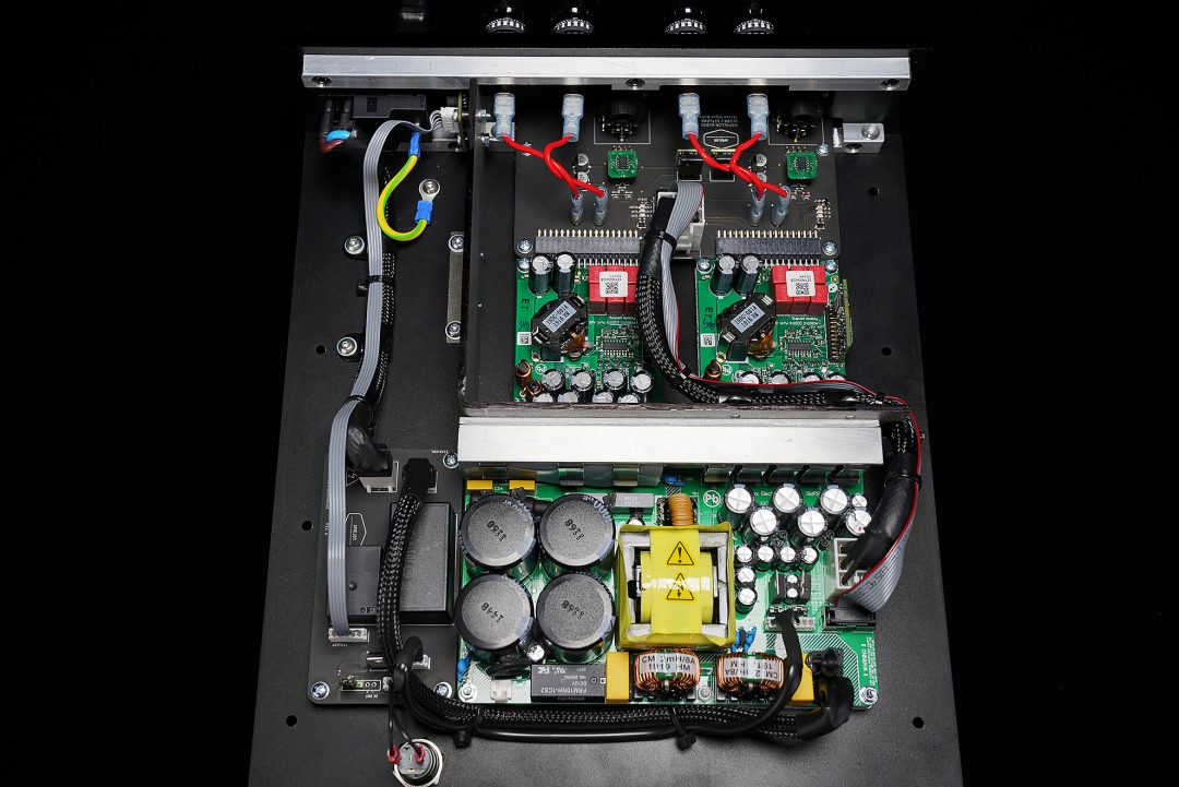 Apollon-Purifi-Stereo-Amplifier-Inside-Top-View-1080x721.jpg