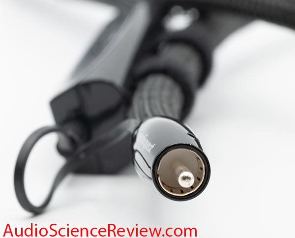 AUDIOQUEST - Wind Interconects RCA Cable Stereo Connector High-end Review.jpg