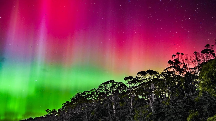 Aurora Australis 25 March 2023.jpg