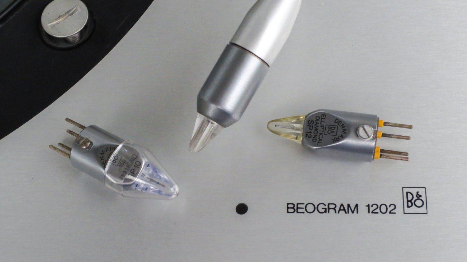 B+O-Beogram-1202-Detail.jpg