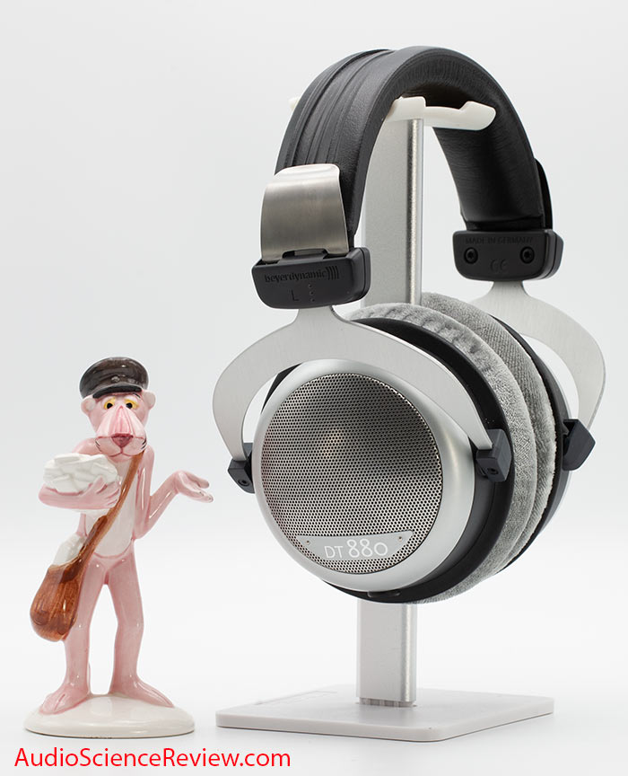 Beyerdynamic DT 880 600 ohm review headphone.jpg