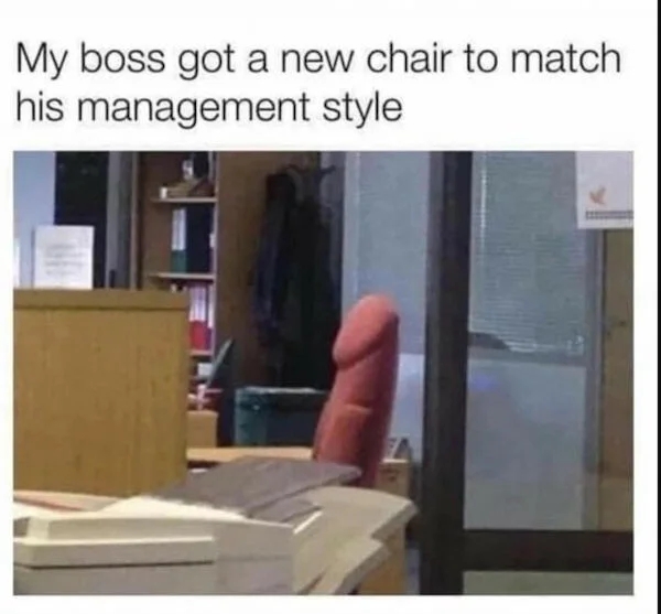 boss chair.jpg