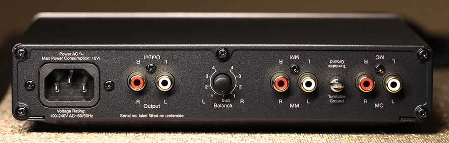 Cambridge Audio Duo Phono Pre-amp rear panel review.png.jpg