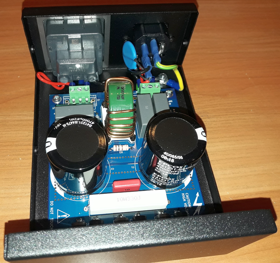 Combined module DC Blocker (trap, filter) & EMI RFI Common Mode Filter – Assembled in Case.png