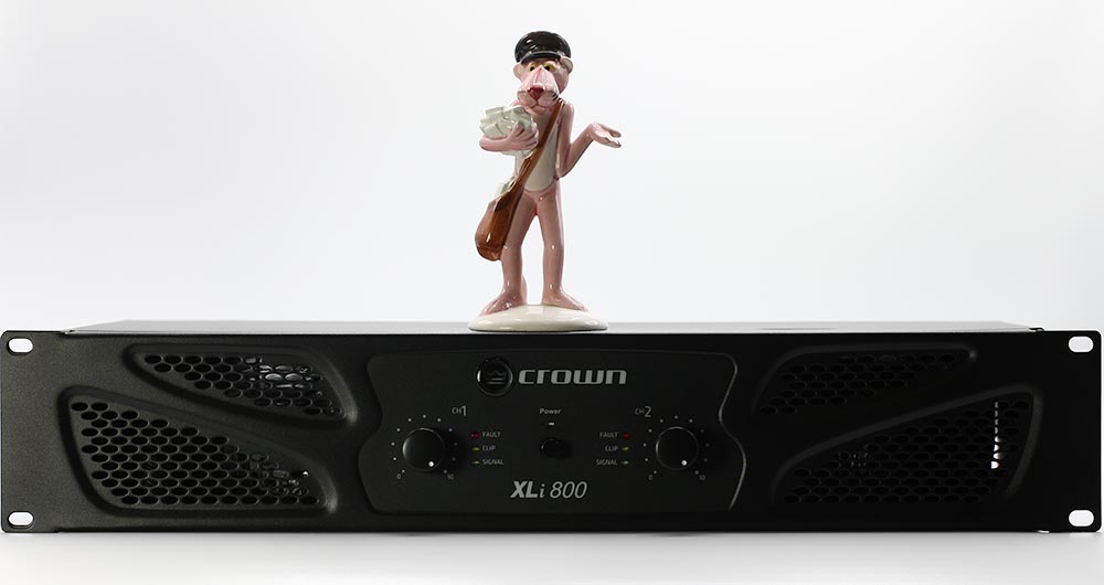 Crown XLi 800 class AB stereo amplifier Audio Review.jpg