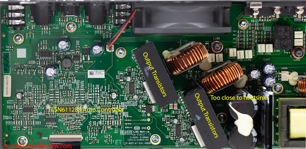 Crown XLS1002 Rackmounted Pro Amplifier stereo teardown amplifier zoomed class d.jpg