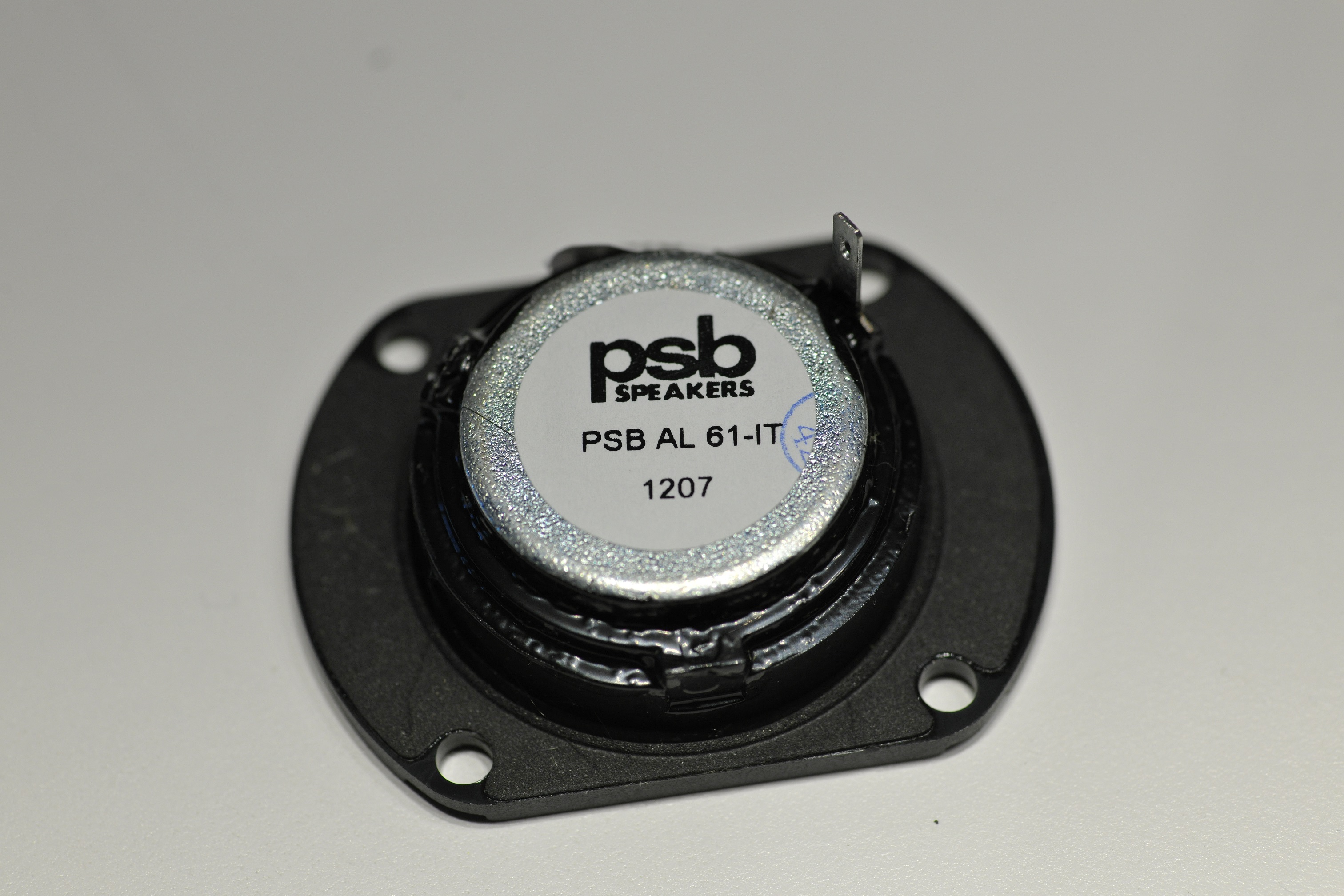 Disassembly Of Psb Alpha B1 Bookshelf Speakers Audio Science