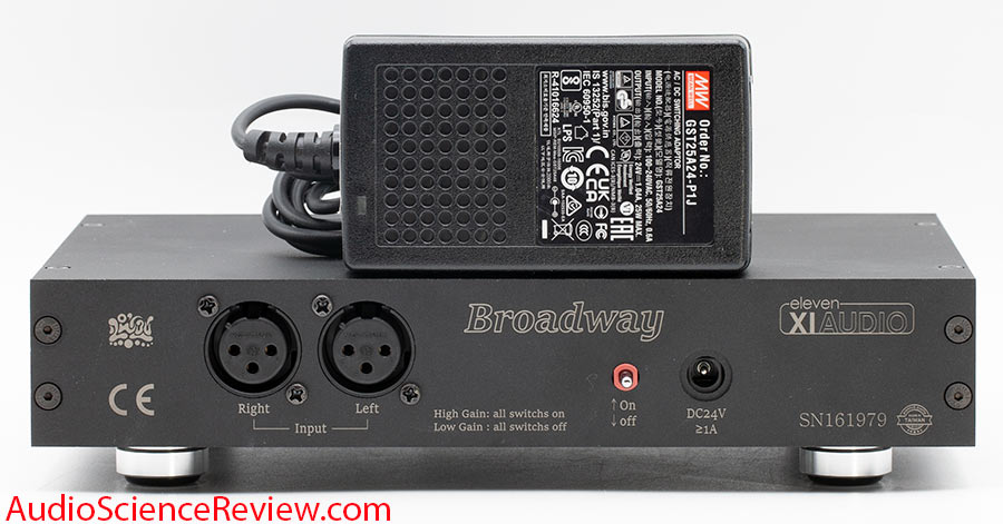 Eleven Audio XIAUDIO Broadway Balaneced Headphone Amplifier Battery Portable back panel Review.jpg