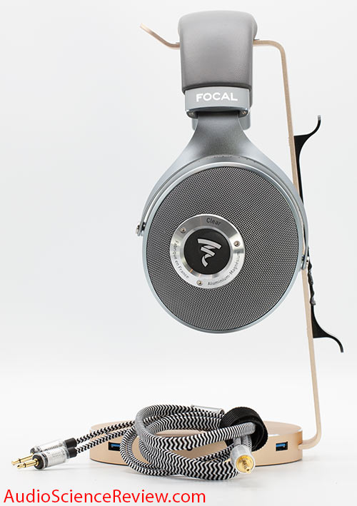 Focal Clear Review headphone cord.jpg