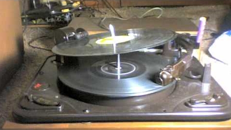 Garrard 88-4 Record Changer.jpg