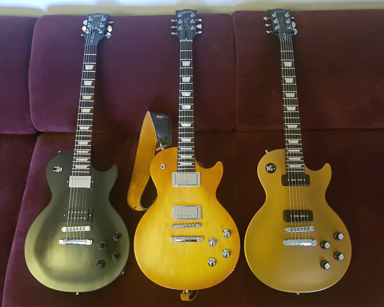 Gibson Trio (FHD).jpg