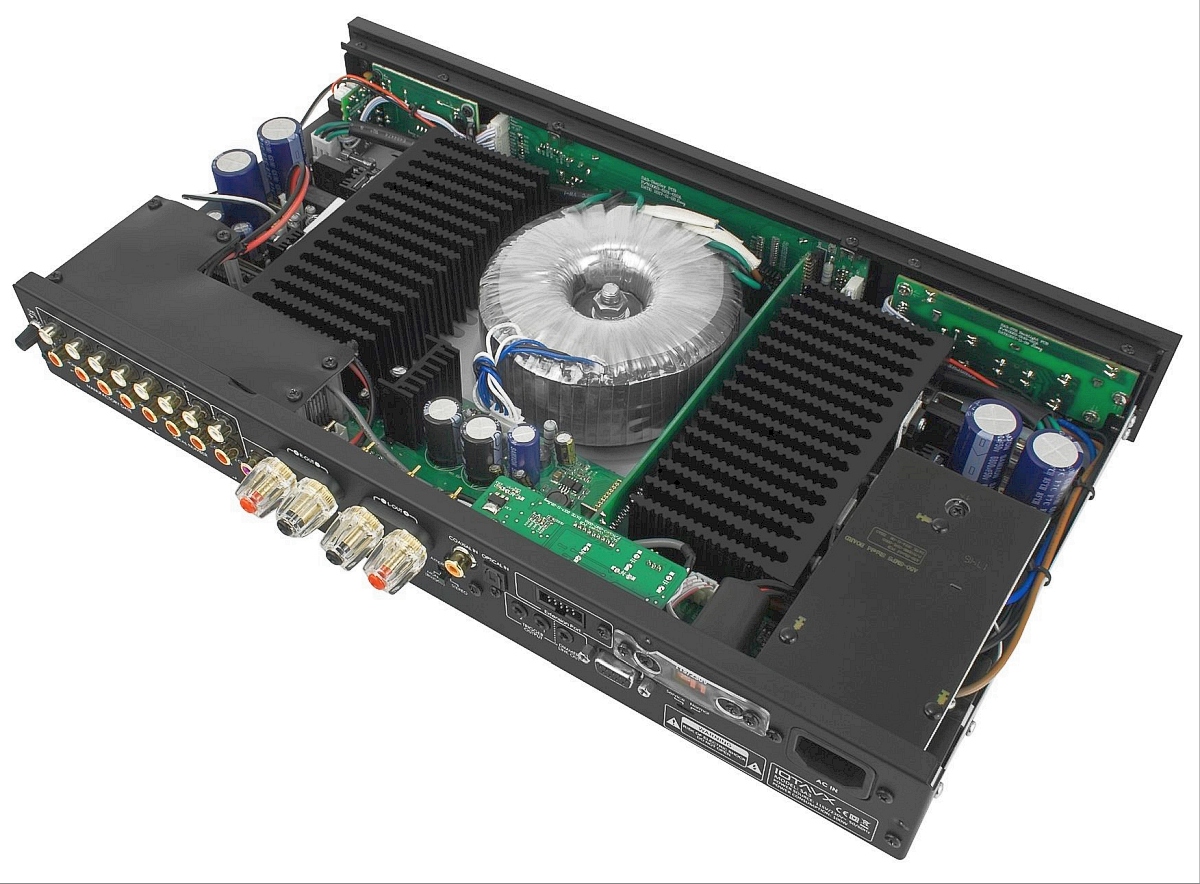 IOTAVX-SA3-amplifier-inside.jpg