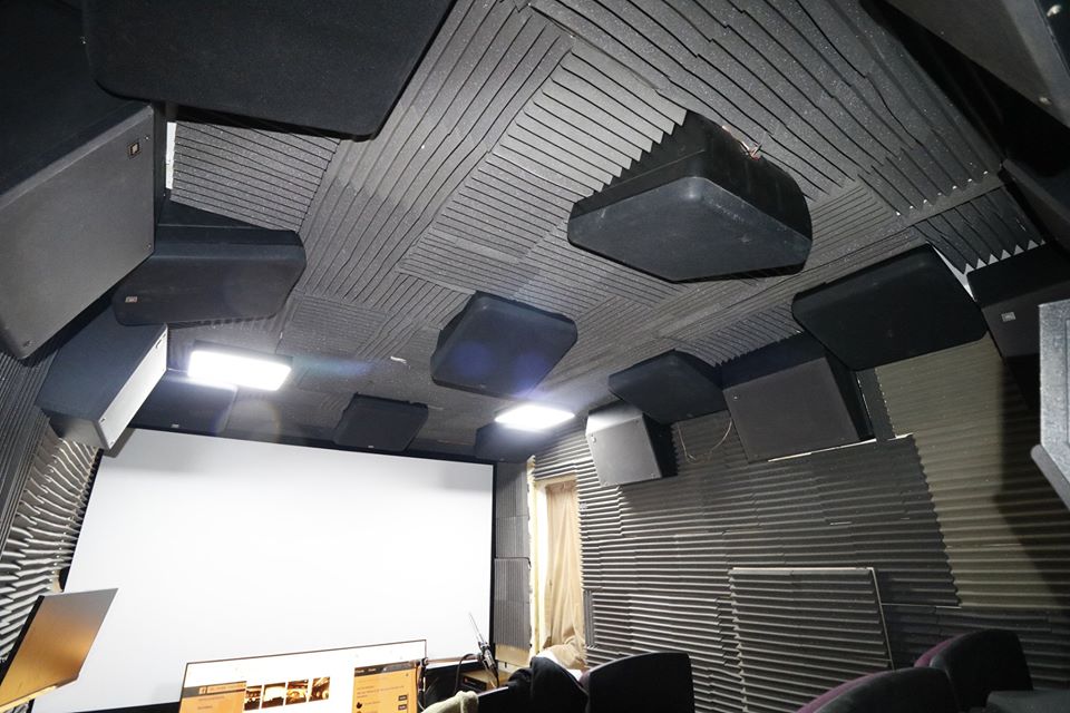 JBL cinema professional 6.jpg