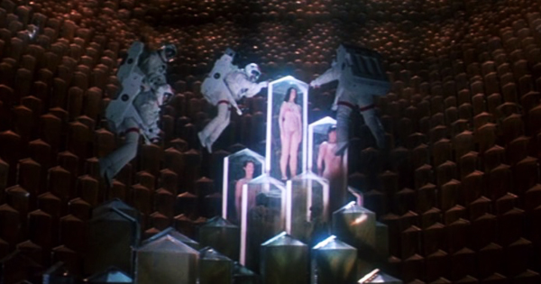 lifeforce-naked-aliens-astronauts-containment-ship.jpg