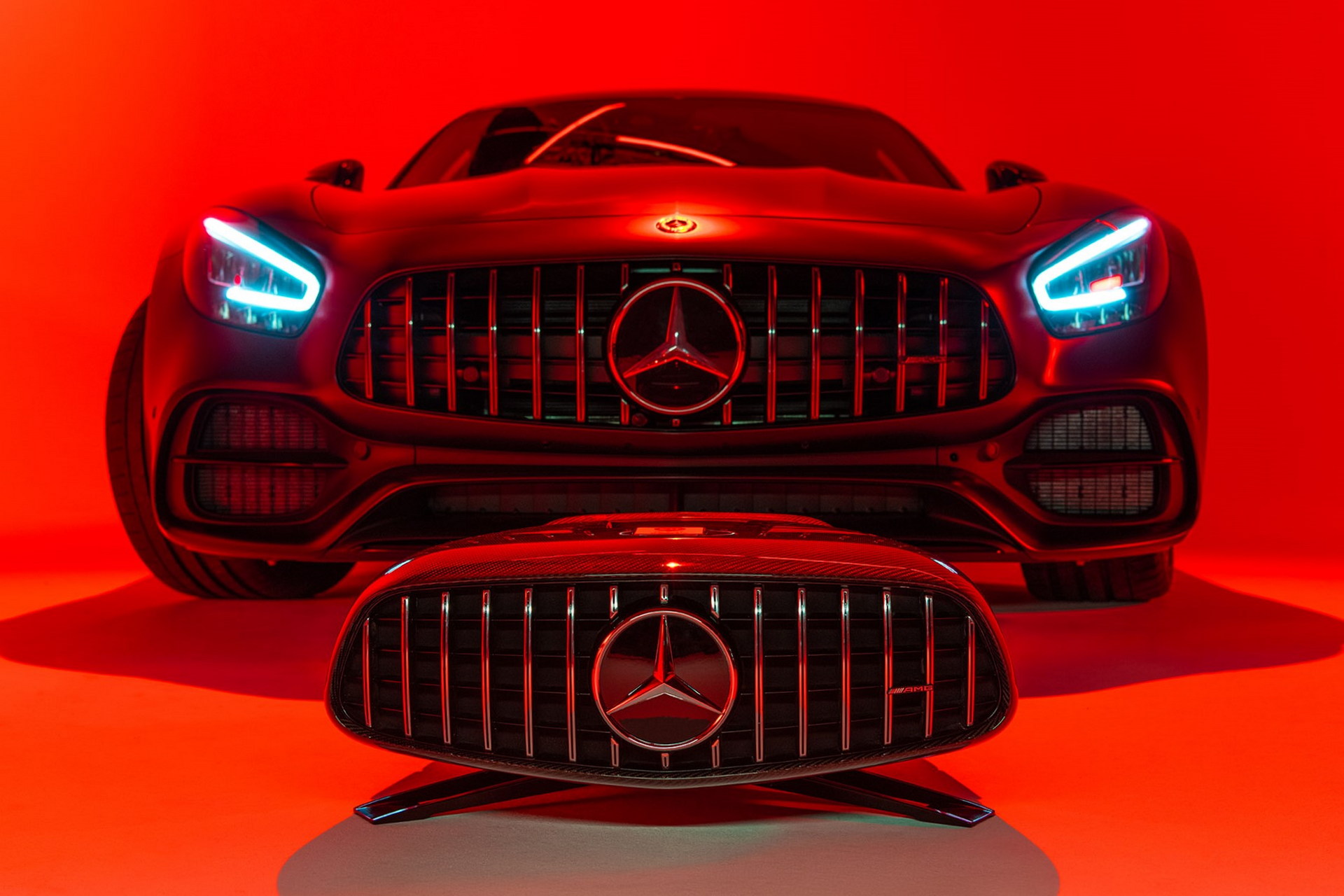 Mercedes-AMG-speaker-1.jpg