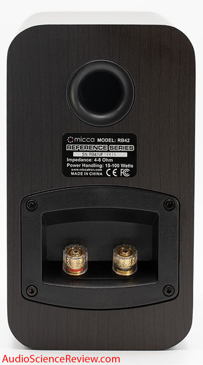 Micca RB42 Bookshelf Budget Speaker Back Panel Connectors Review.jpg