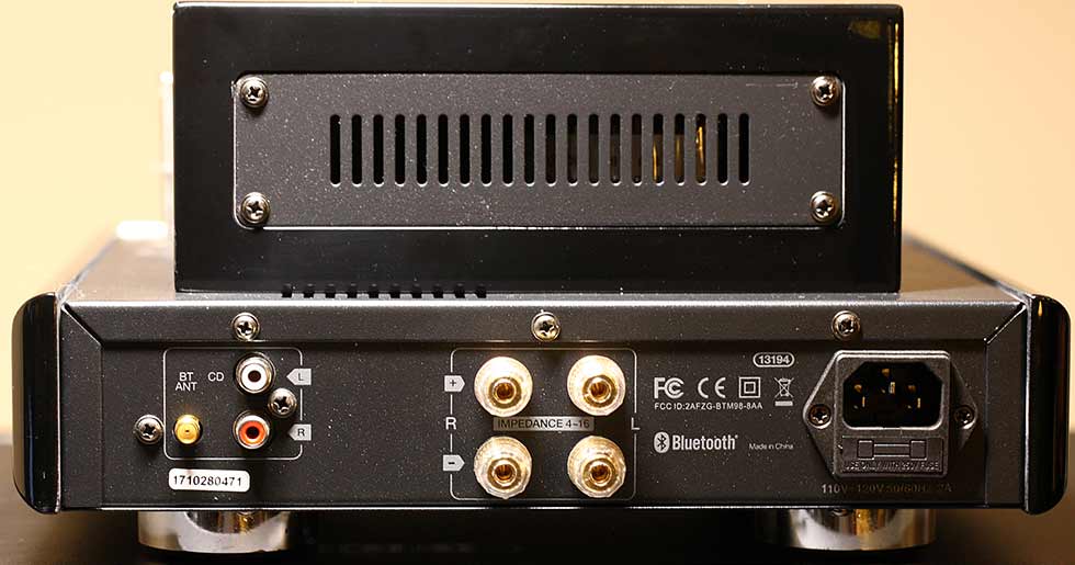 Monoprice Stereo Hybrid Tube Amplifier Back Panel Audio Review.jpg