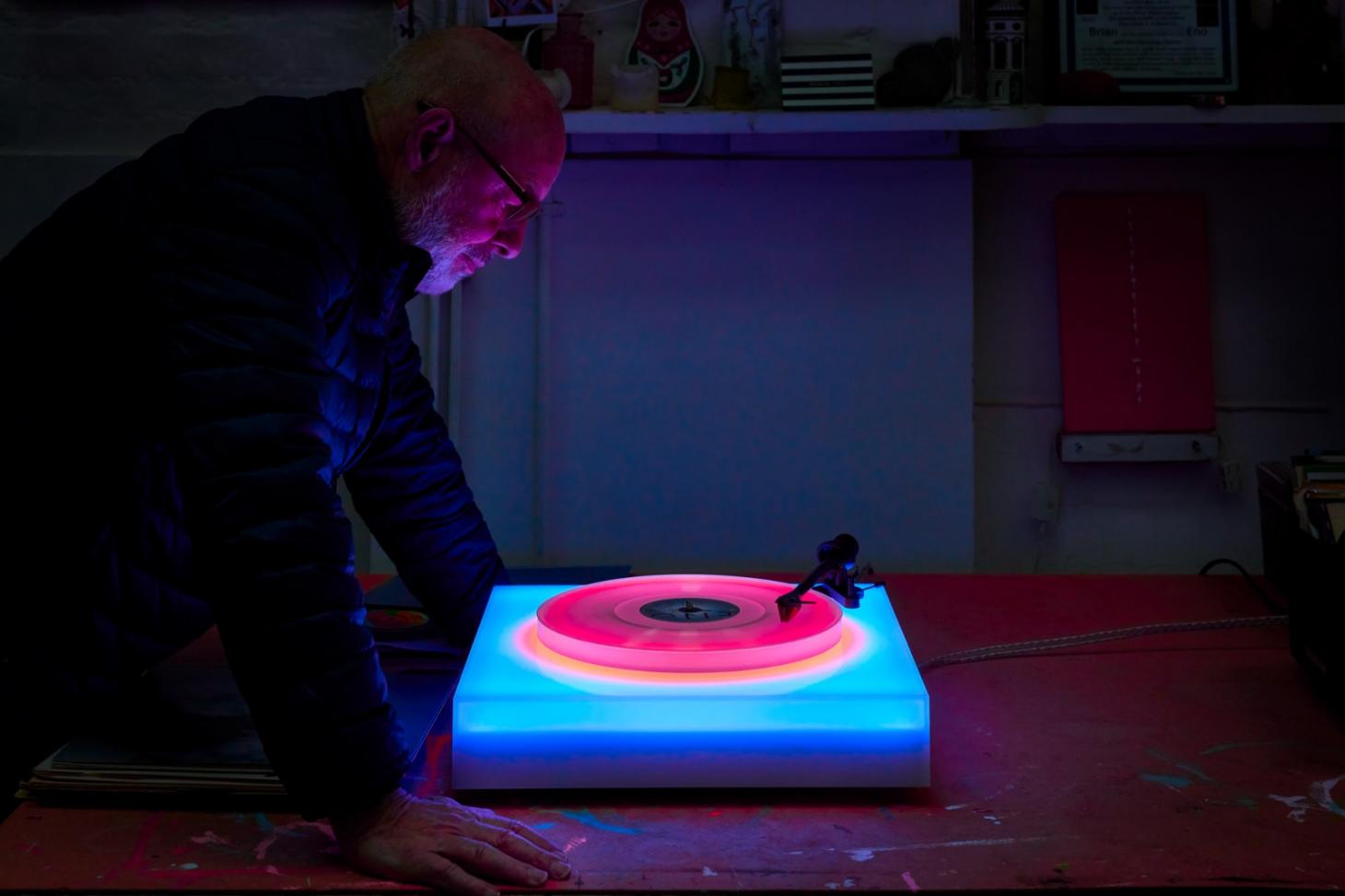 paulstolper-brian-eno-turntable-2021_1.jpg