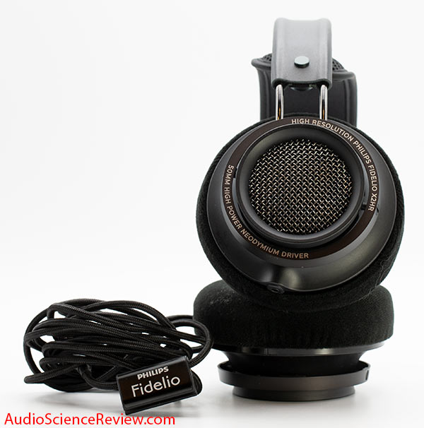 Philips Fidelio X2HR review open back headphone stiff cable.jpg