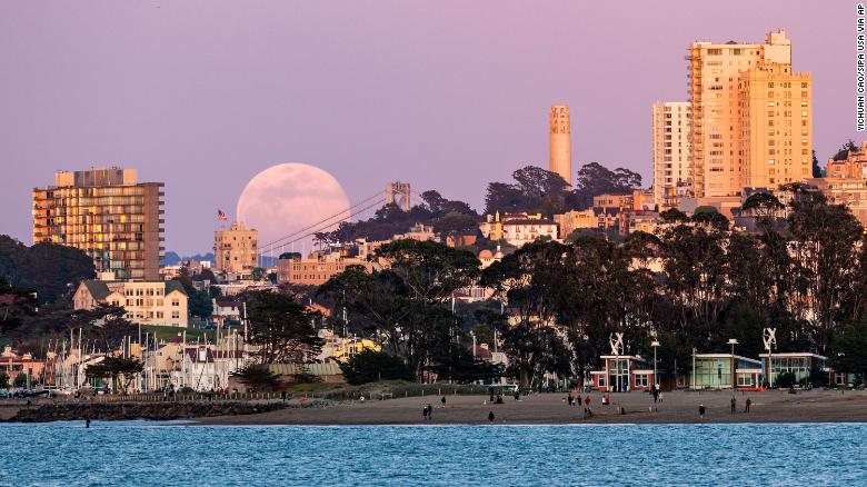 Pink Moon Rising - San Francisco.jpg