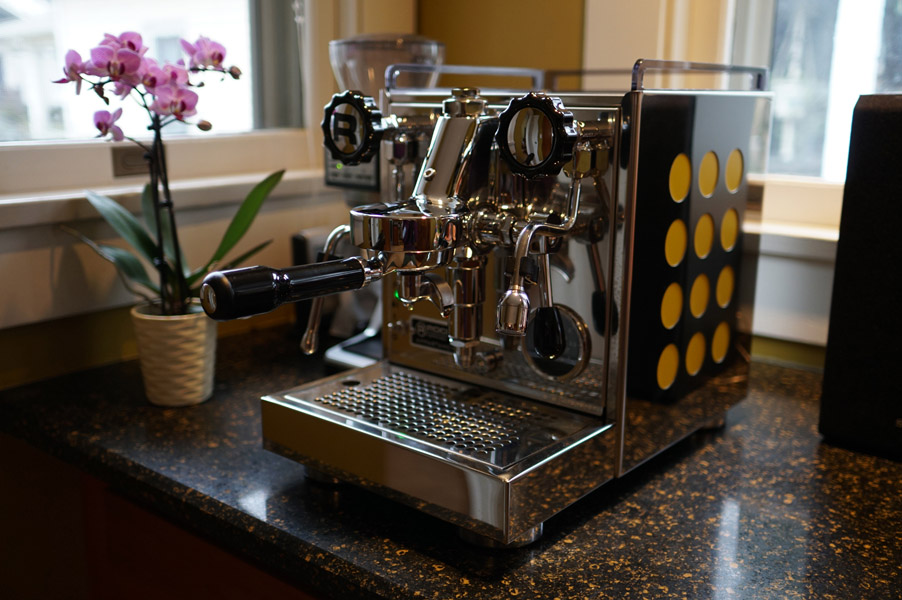 rocket-espresso-1-tiny.jpg