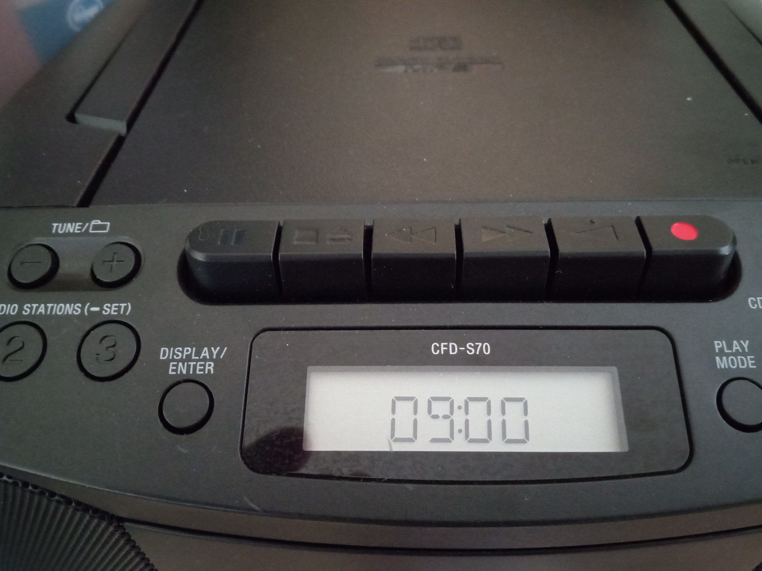 Sony CFD-S70 pic 2.jpg