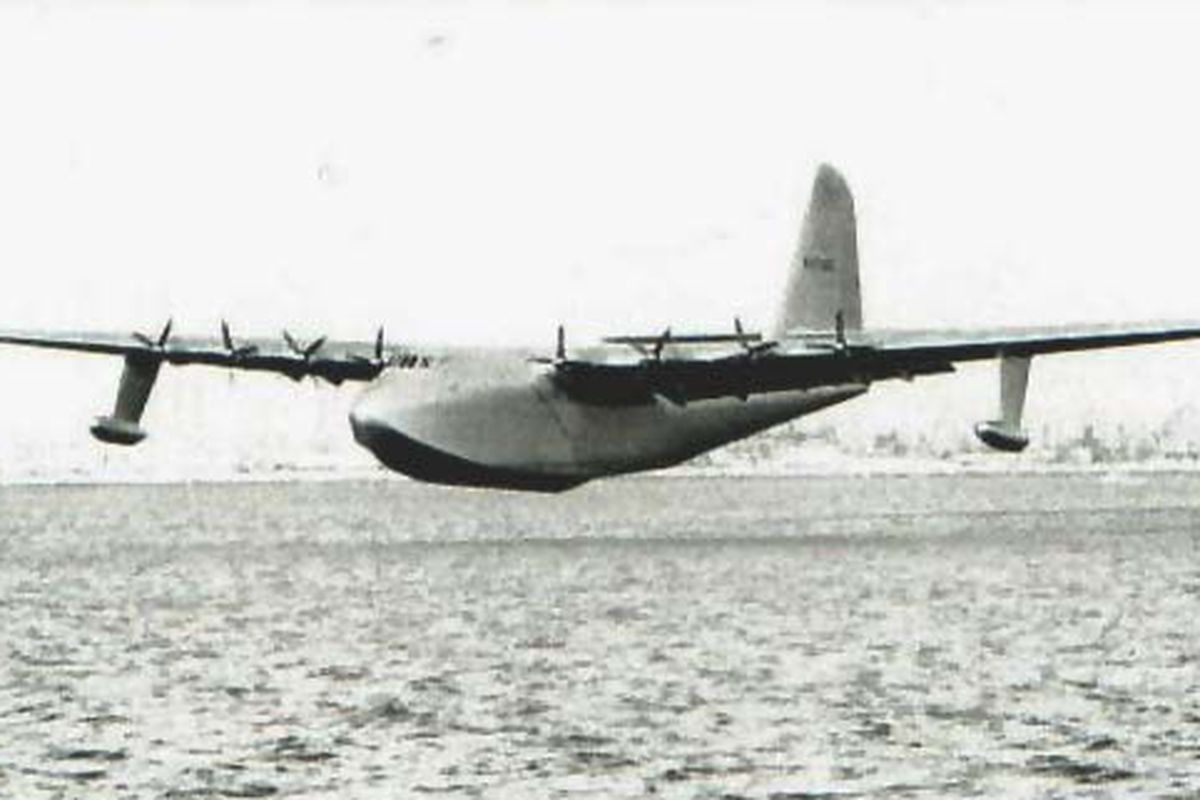 Sprucegoose.jpg