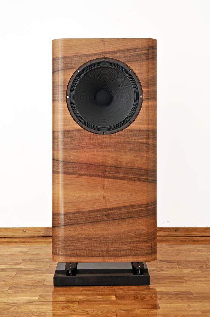 Wide baffle speaker wood.jpg