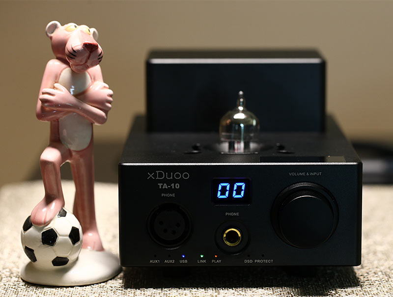 xDuoo TA-10 DAC and Headphone Amplifier Audio Review.jpg