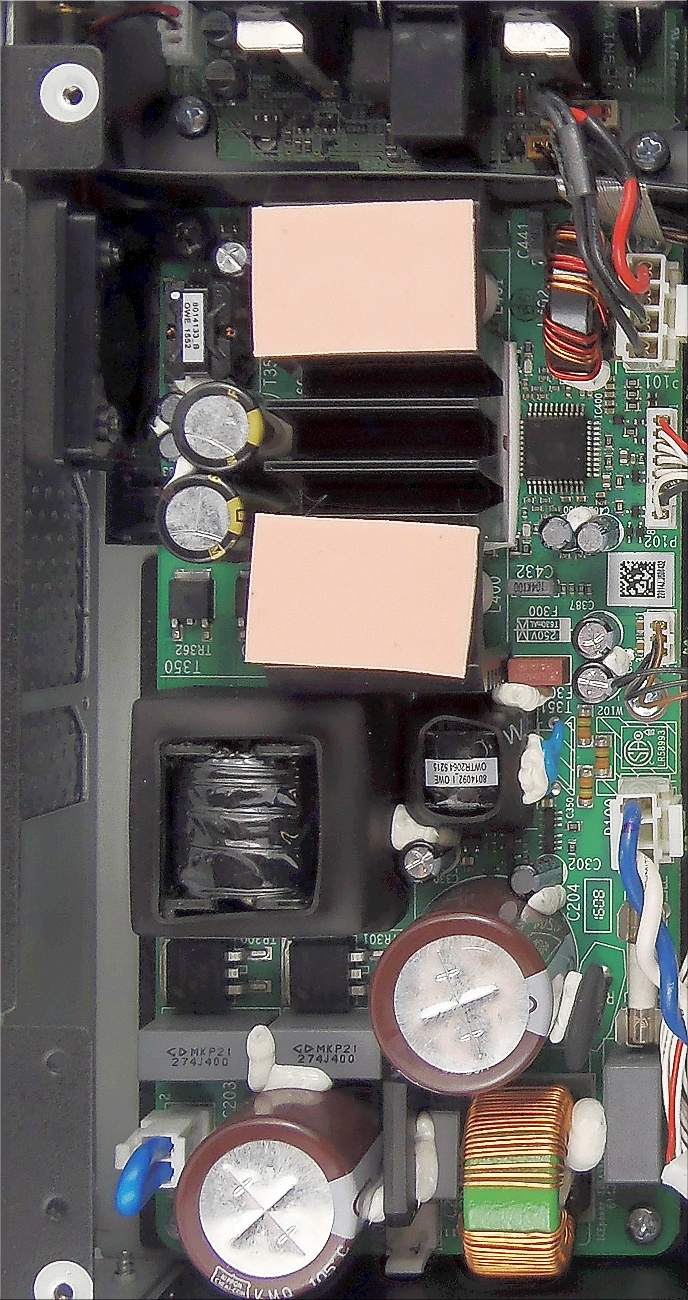 Yamaha-WXA50-inside-2.jpg