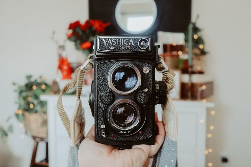 Yashica-Mat-124G-Camera-Review-by-Samantha-Stortecky-on-Shoot-It-With-Film-01.jpg