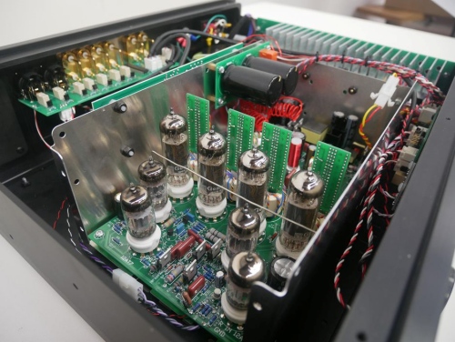 Z10 Amplifier - 3.jpg